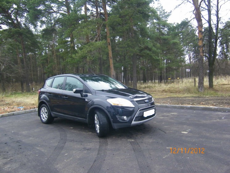 Фото Ford Kuga 2013-го модельного года