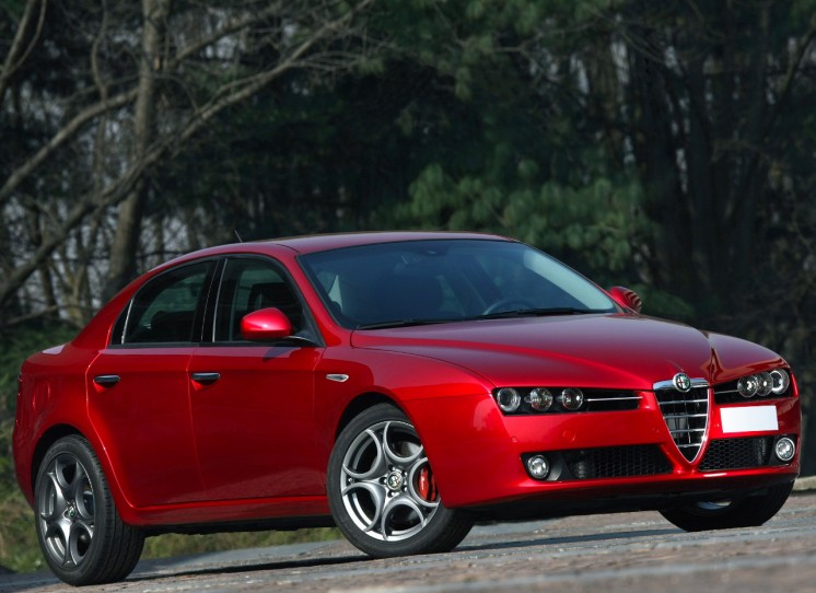 Фото Alfa Romeo 159 2013-го модельного года