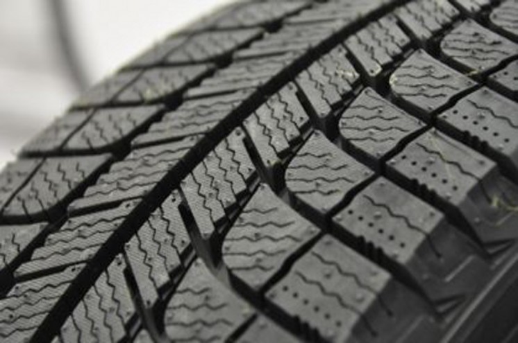 Фото протектора зимних автошин Michelin X-Ice