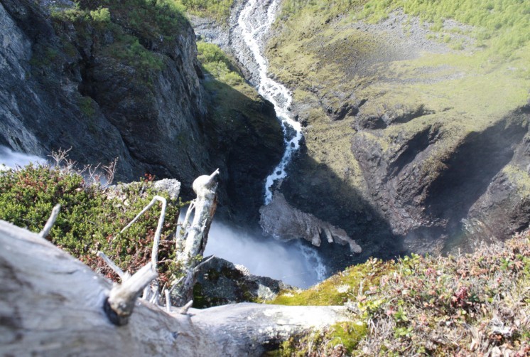 Вид на Vettisfossen сверху