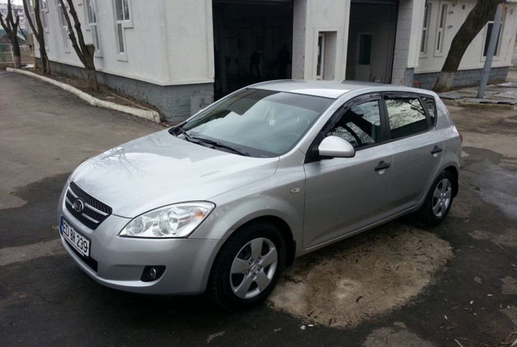 Фото Kia Ceed 1,4л МКПП5 (2009 г.в., 39000 км)