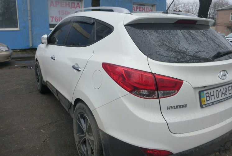 Фото отзыв на Hyundai IX35 2.0л (2011 г.в., 41000 км)