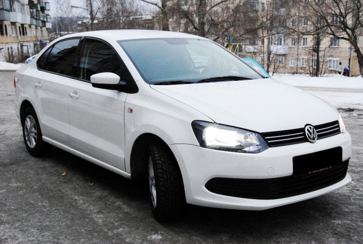 Volkswagen Polo седан - обзоры и тесты авто)