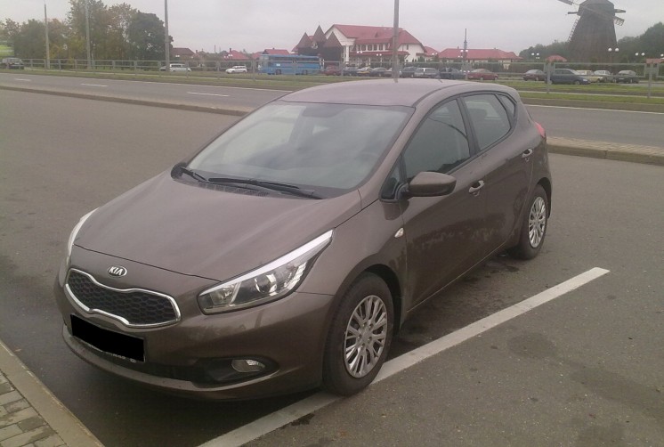 Фото отзыв о Kia ceed 1.6л бензин, механика (2012 г.в., 7000 км)