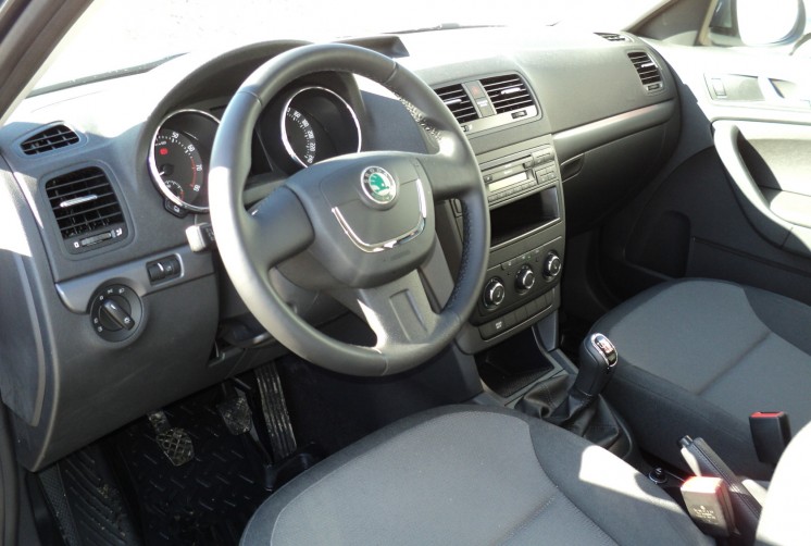 Фото отзыв о Skoda Yeti 1.2 МКП6 (2012 г.в., 2700 км)
