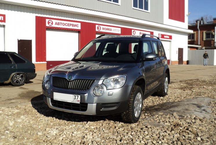 Фото отзыв о Skoda Yeti 1.2 МКП6 (2012 г.в., 2700 км)