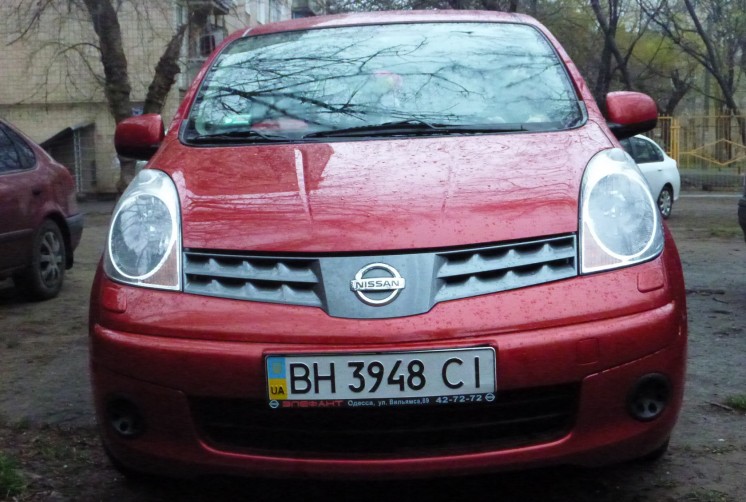 Фото отзыв о Nissan Note 1.4л МКПП (2010 г.в., 51000 км)