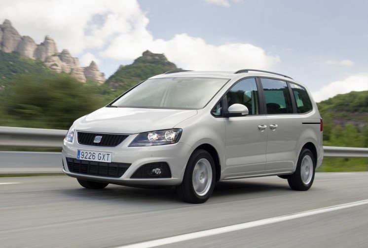 Тест Драйв и фото Seat Alhambra 2013