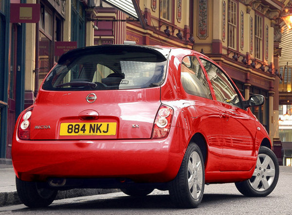 Фото Nissan Micra