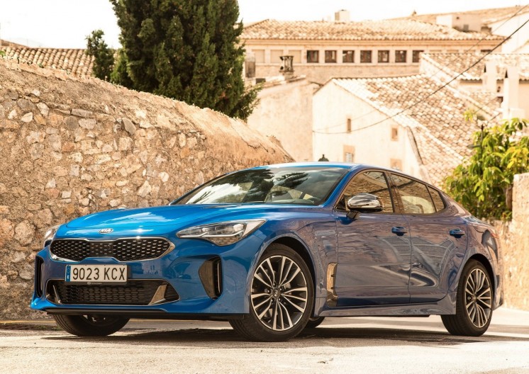 KIA Stinger pokolenie 2018 goda. Photo № 6