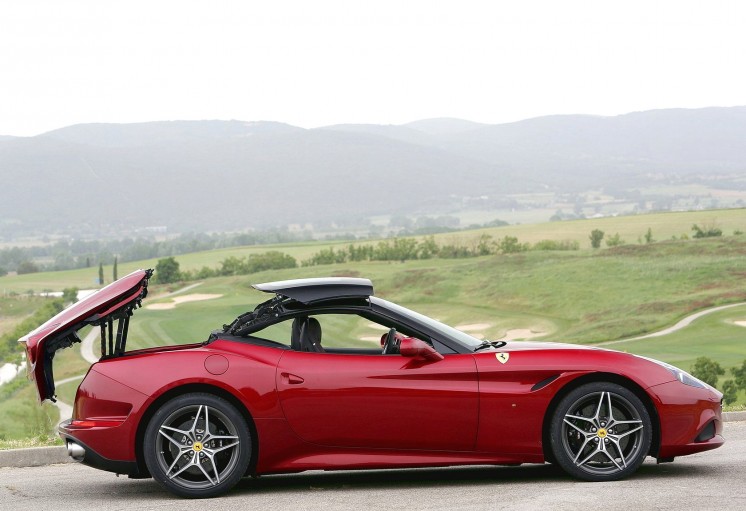 Ferrari California T