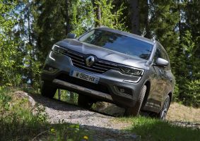 Renault-Koleos-2018-15